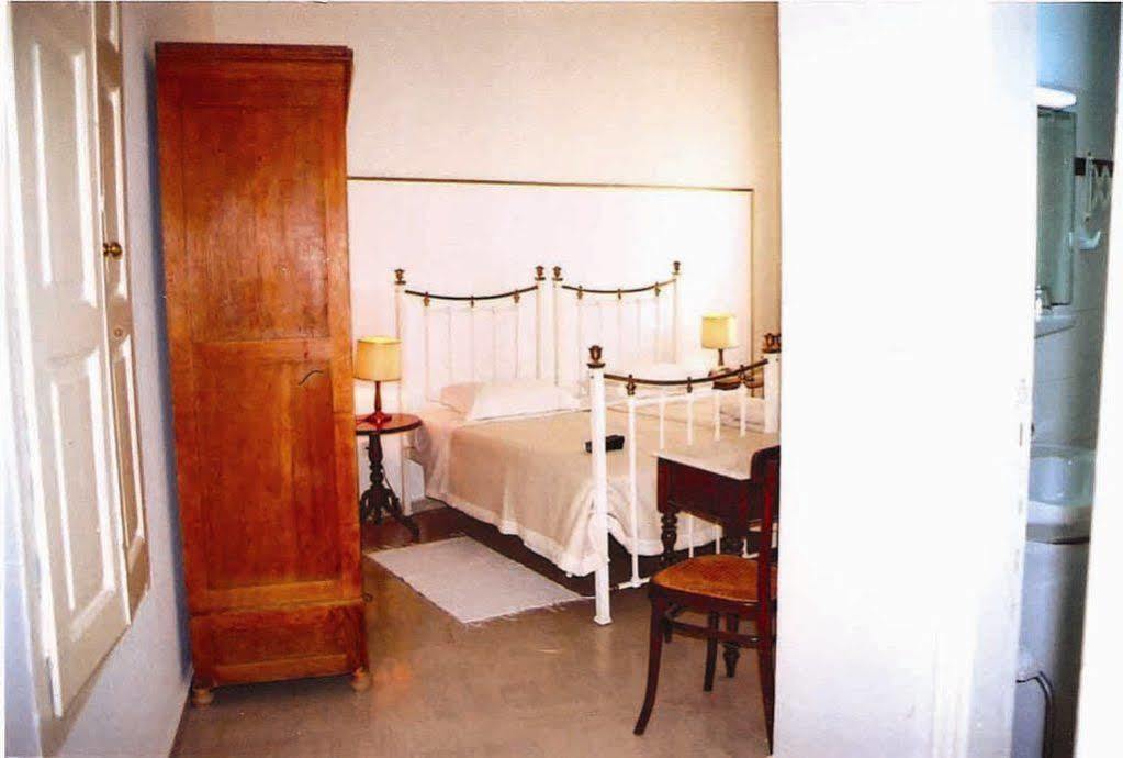 ארמופוליס Hotel Omiros מראה חיצוני תמונה