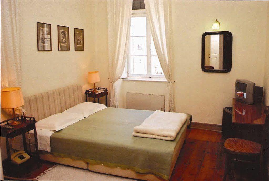 ארמופוליס Hotel Omiros מראה חיצוני תמונה