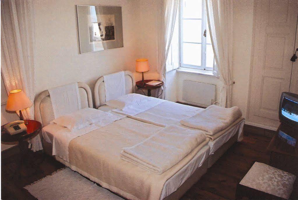 ארמופוליס Hotel Omiros מראה חיצוני תמונה